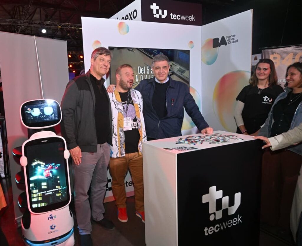 Continúa Tecweek, la gran expo de tecnología, innovación y talento emprendedor